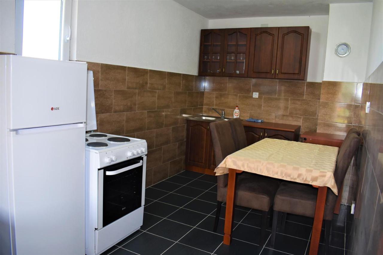 Apartmani Mitrovic Жабляк Екстер'єр фото