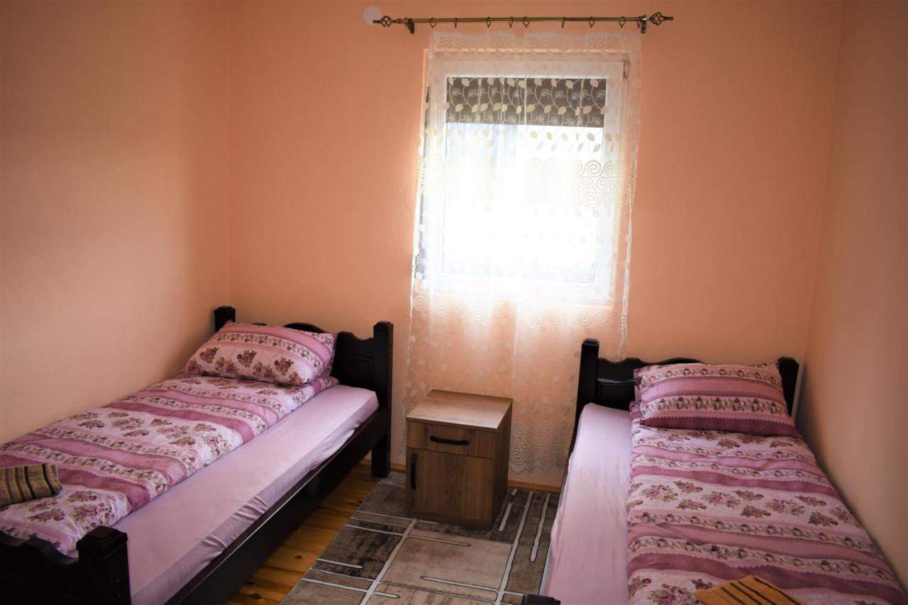 Apartmani Mitrovic Жабляк Екстер'єр фото